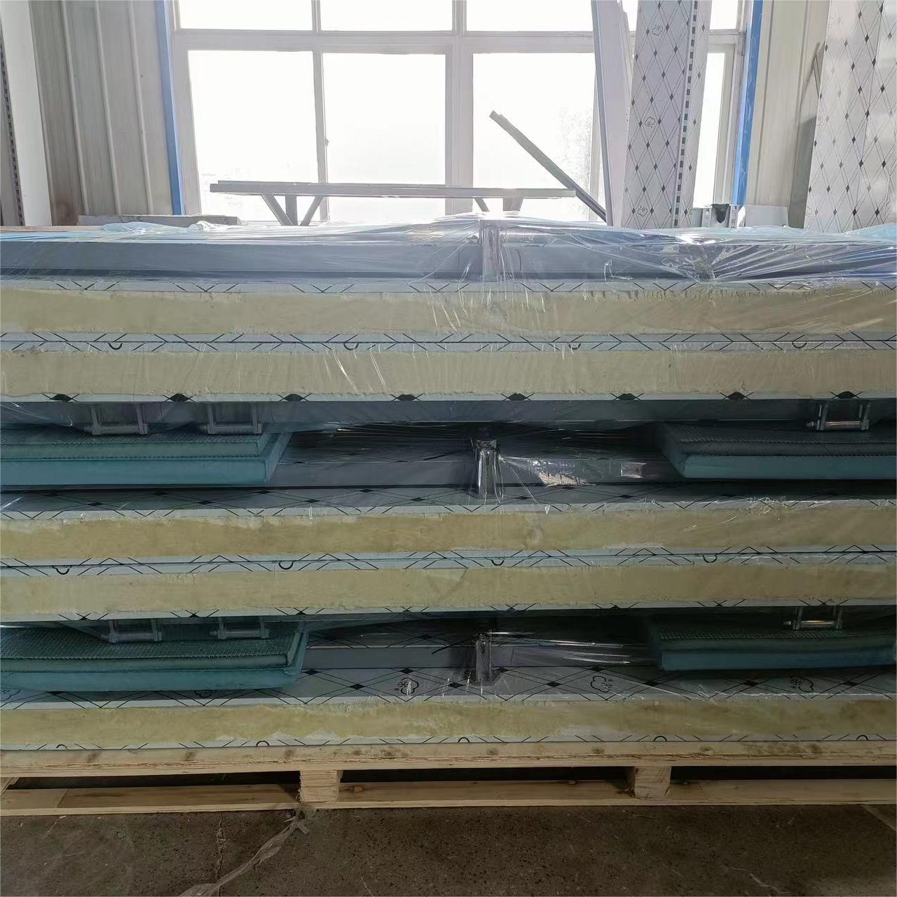 pu foam Hinged Swing Door